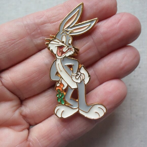 Vintage Bugs Bunny Enamel Pin Brooch - Picture 4 of 6